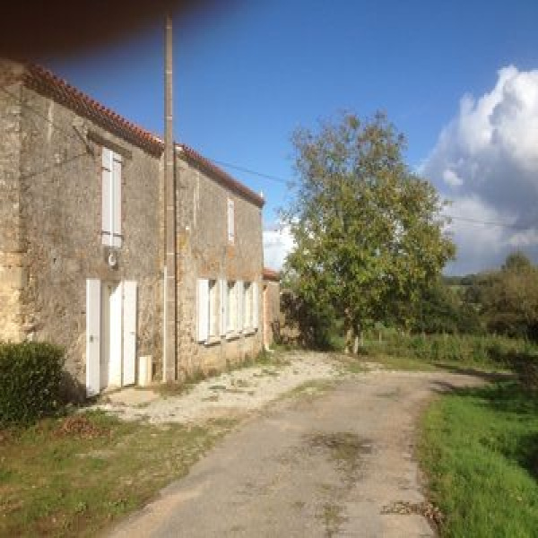 Offres de location Maison Nesmy 85310